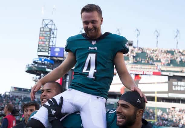 The Kickoff: NFL Kneeling Controversy, Carson Wentz & DeShaun Watson ...